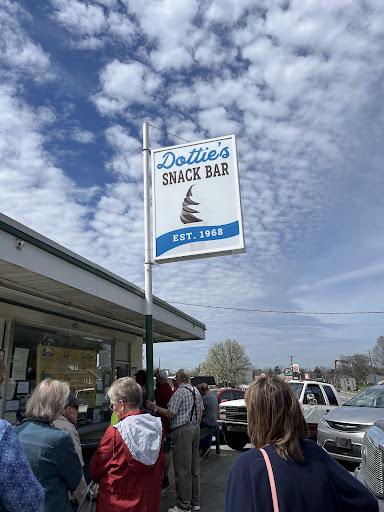 Dottie's Snack Bar